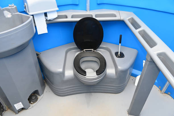 Portable restroom solutions in Wacousta, MI